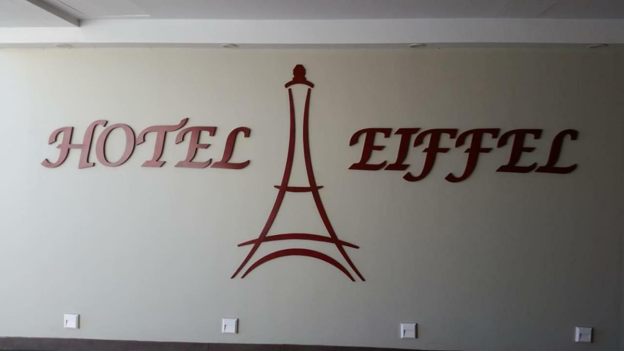 Hotel Eiffel 恩塞纳达港 外观 照片